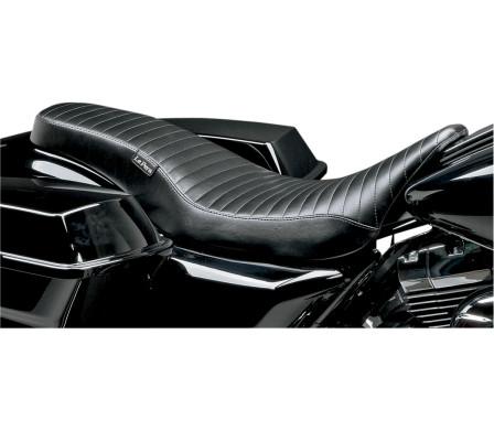 Cobra Full-Length Pleated Seat