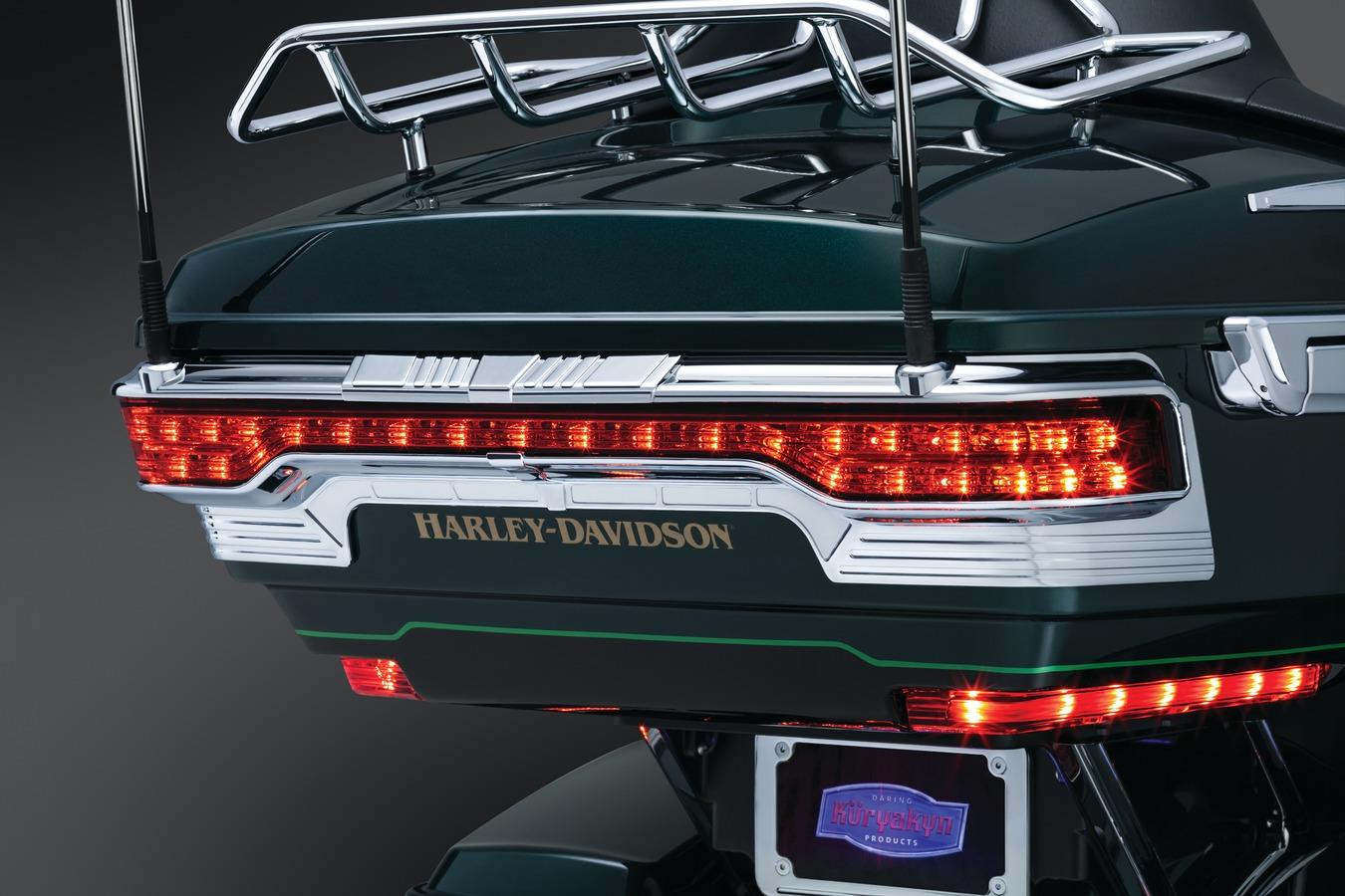 Tri-Line Accent for Rear Tour-Pak Light