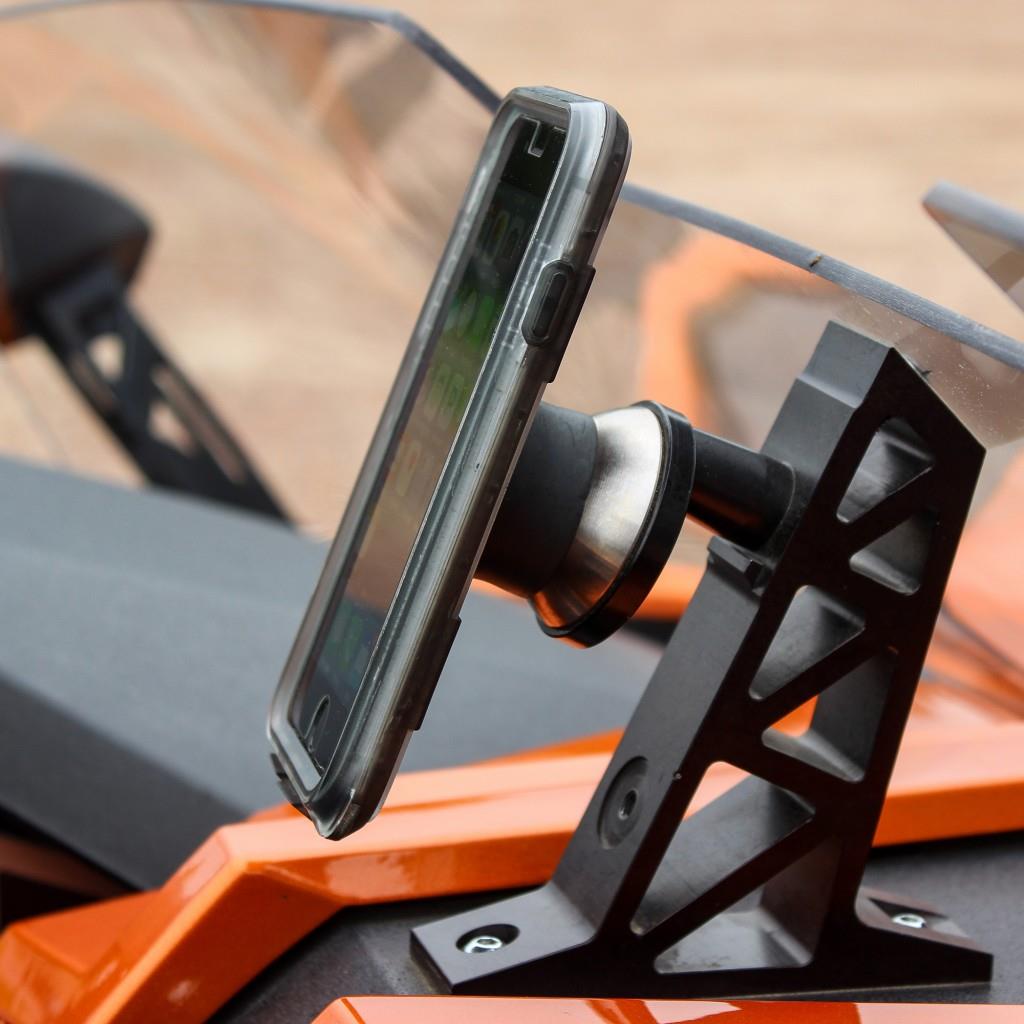 iOmounts Device Mount - Black