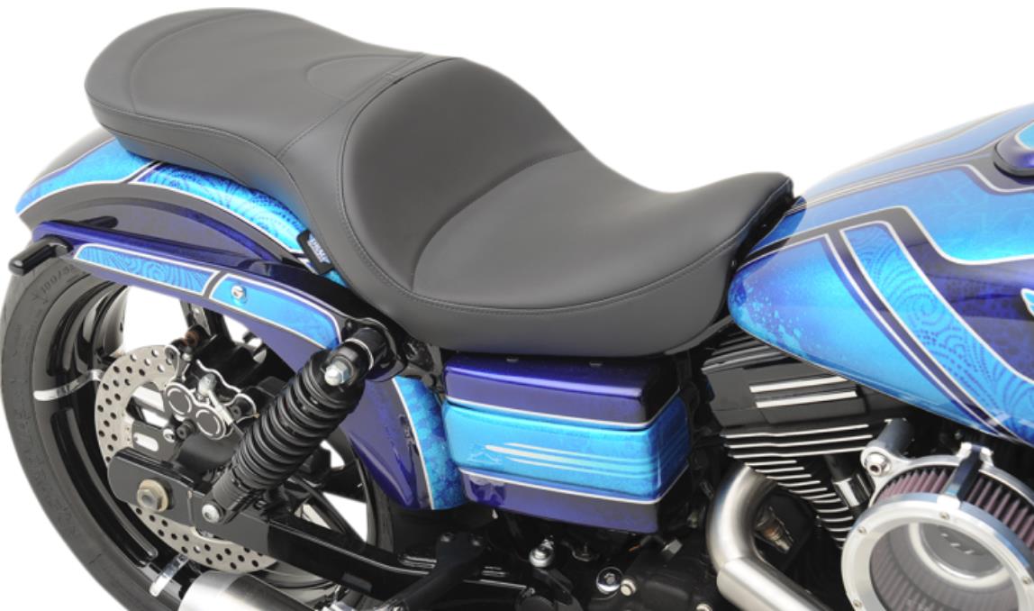 Low Profile Touring Seat - Mild Stitch