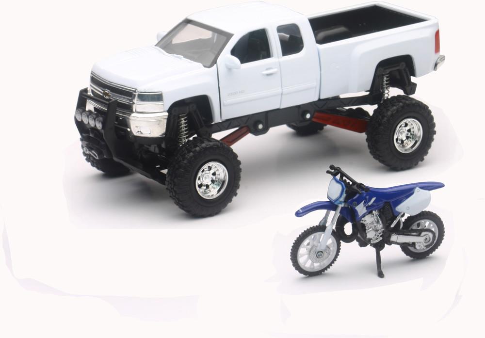 1:43 Scale White Chevy Silverado 4x4 with Yamaha Dirt Bike