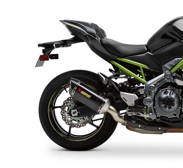 Z900 Akrapovic Slip-On Exhaust - Carbon Fiber