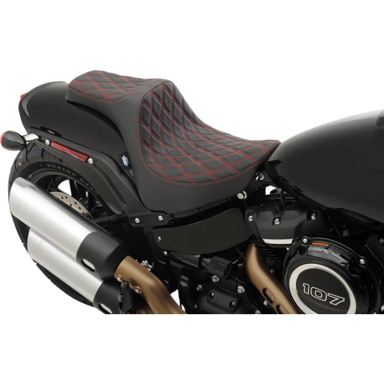Predator III Seat - Double Diamond - Red Thread