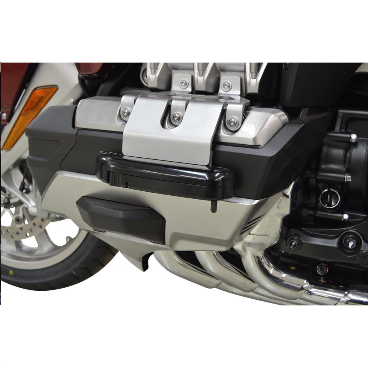 Aero Flip-Out Highway Pegs and Mount System