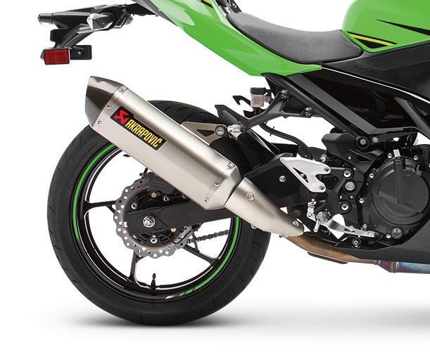 Ninja 400 Akrapovic Slip-On Exhaust - Carbon Fiber