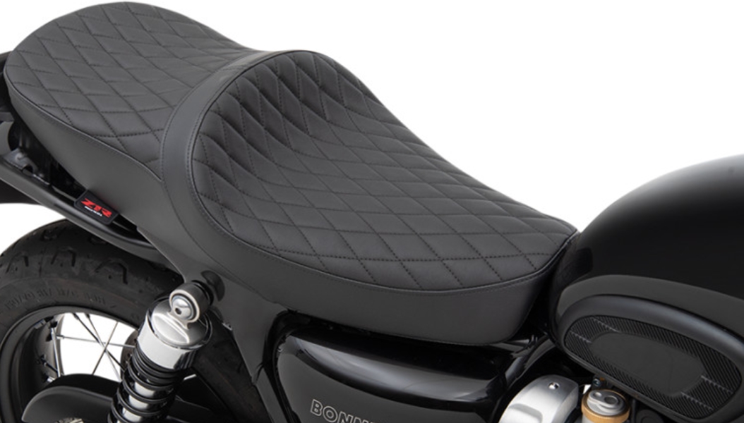 Low-Profile Touring Seat - Diamond Black