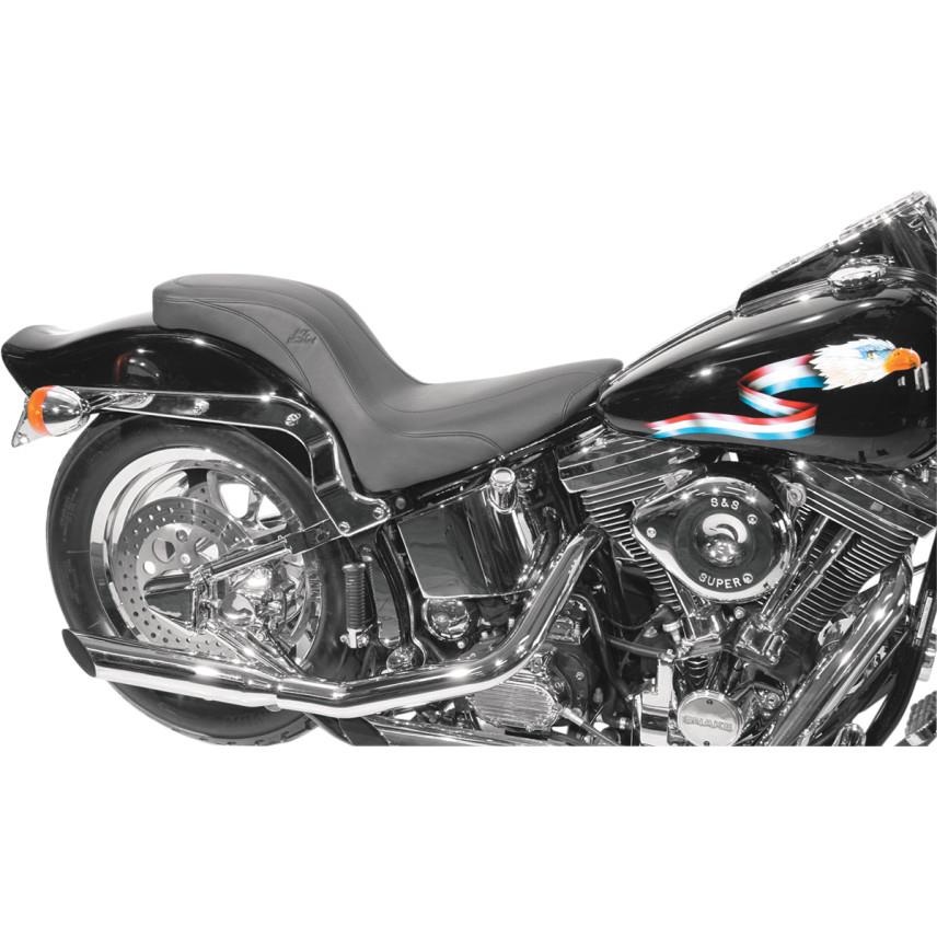 DayTripper One-Piece Seat - Black with Vintage Stitch