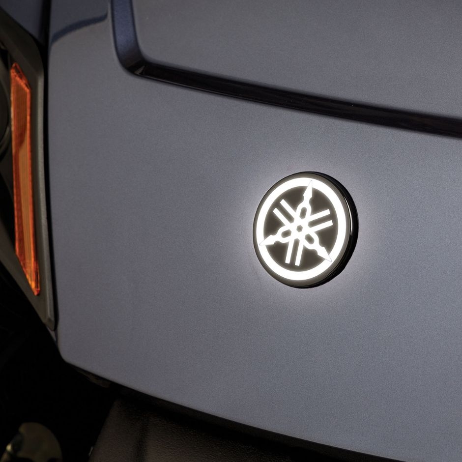 Backlit Yamaha Logo Light