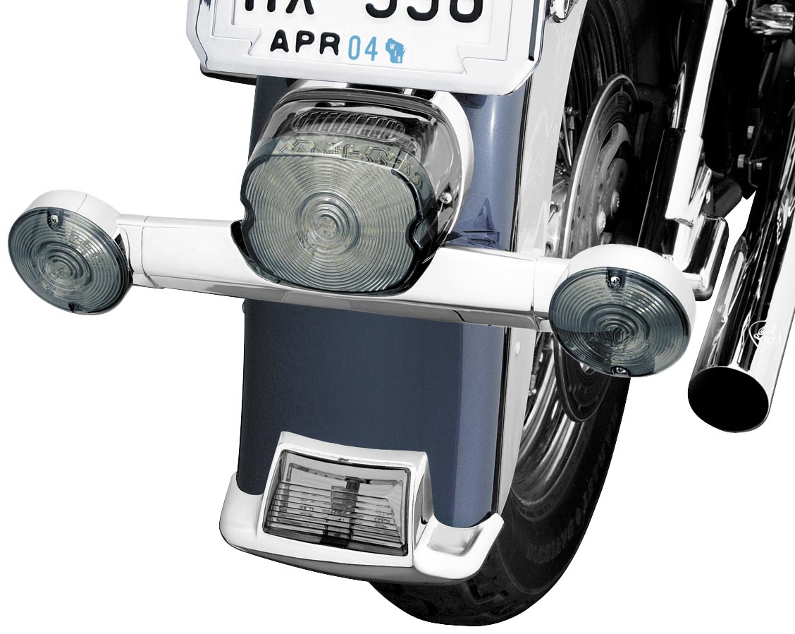 Narrowed Rear Turn Signal Bar