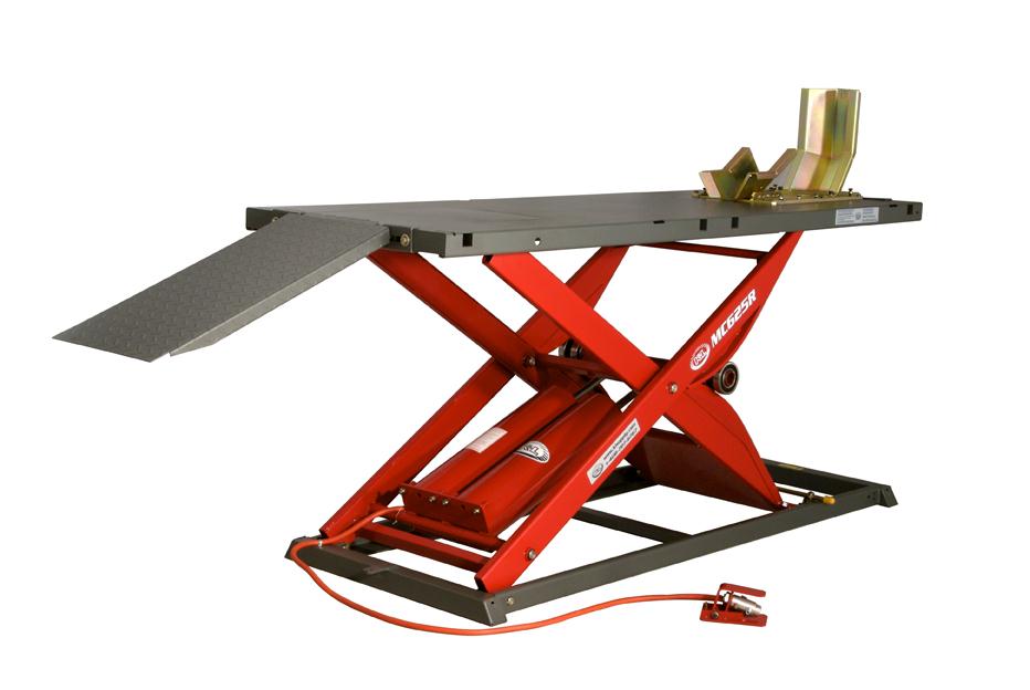 MC625R Air Lift - Gray/Red