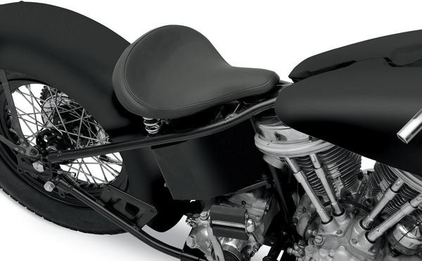 Large Spring Solo Seat - Black Solar-Reflective Leather with Perimeter Stitched