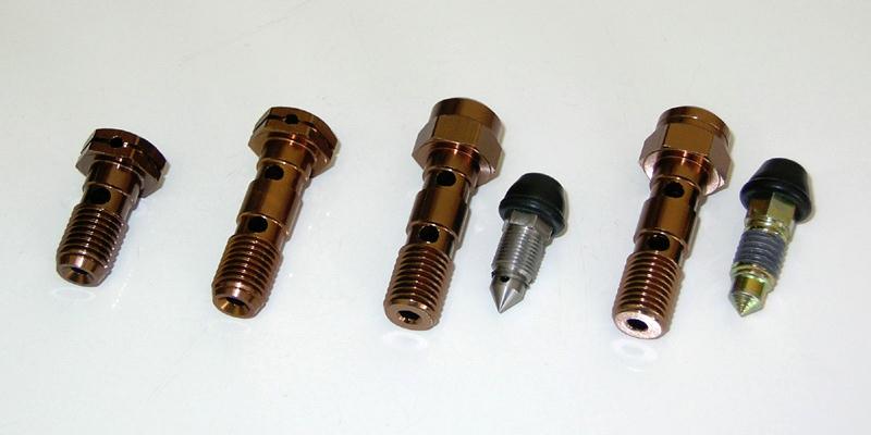 Aluminum Banjo Bolts - Double with Bleeder - P1.00 Thread
